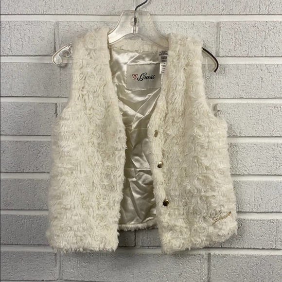 Guess Girls Cream Color Faux Fur Vest size 5-6 - Picture 1 of 7